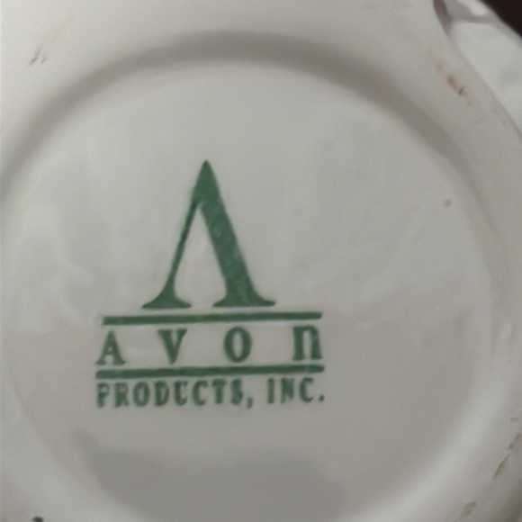 Avon basketweave Bunny Rabbit Mug in original box - Picture 6 of 13